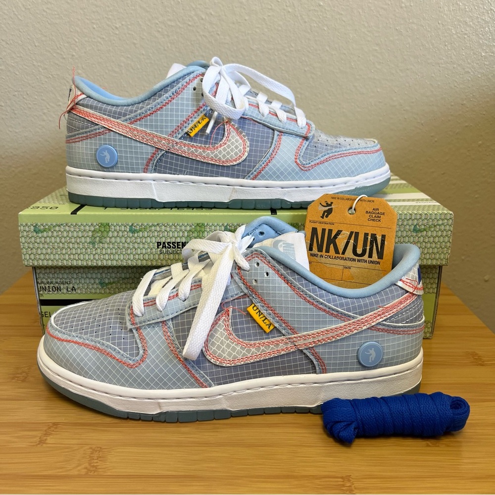 Nike Dunk Low Union Passport Pack Argon - Women’s 8.5 / Men’s 7